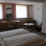 Hotel-restaurant Johanneshof Hotel 2*