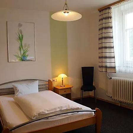 Hotel-restaurant Johanneshof 2* Nentershausen (Hessen)