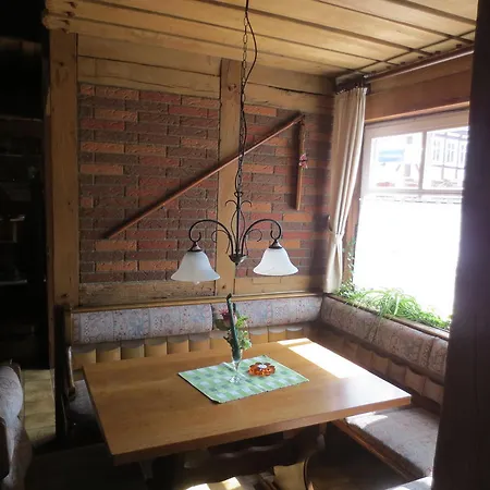 מלון Hotel-restaurant Johanneshof Nentershausen (Hessen)